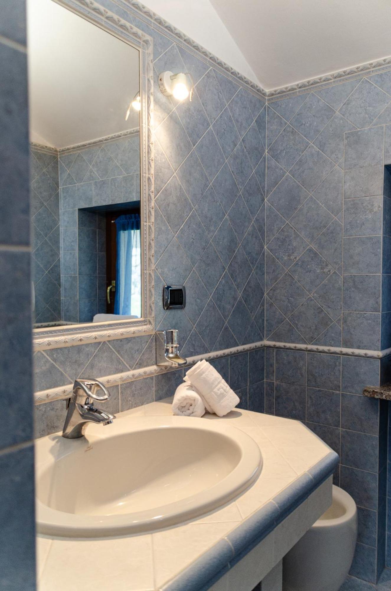 Sarre Skyline Apartment - Relax In Valle D'Aosta Exterior foto